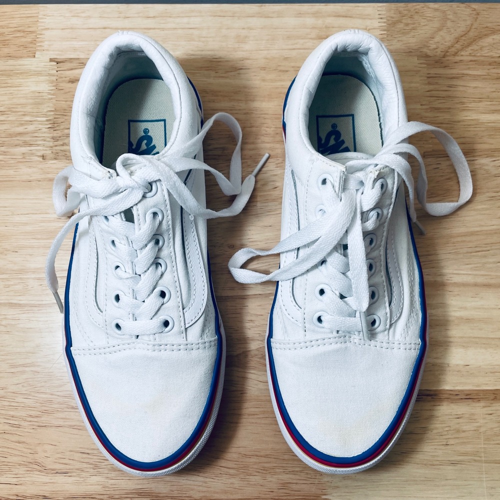 Vans Old Skool White Canvas Rainbow Foxing Stripe Sneakers Women's 7 Men's 5.5